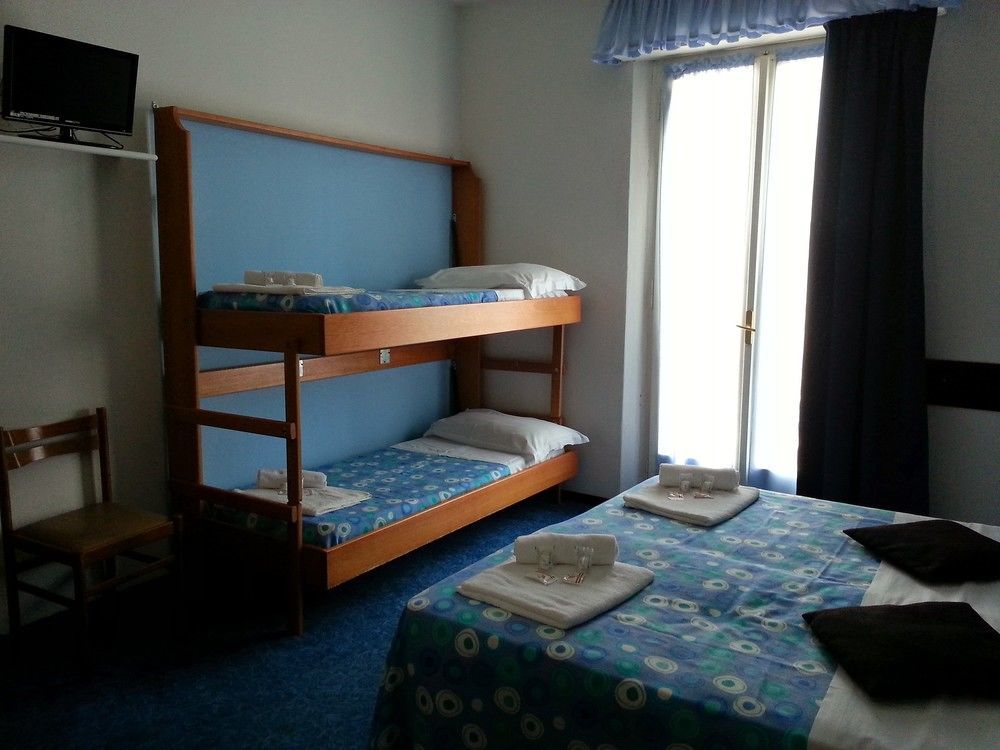 Hotel Costa D'Oro Римини Экстерьер фото