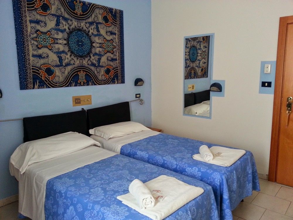 Hotel Costa D'Oro Римини Экстерьер фото